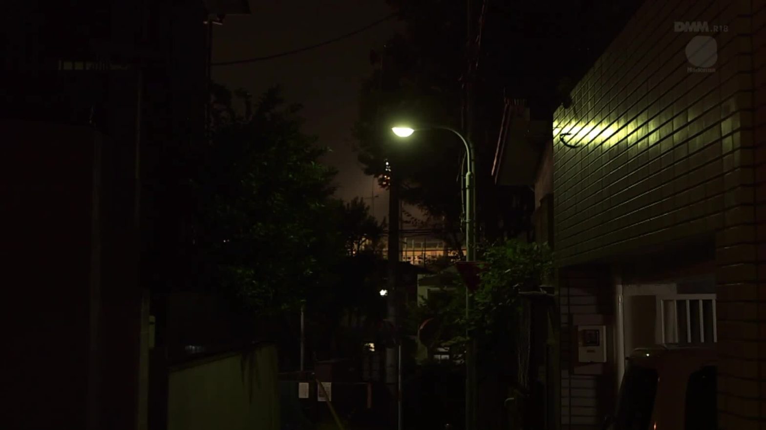 Thèm nắc với bạn thân của mẹ