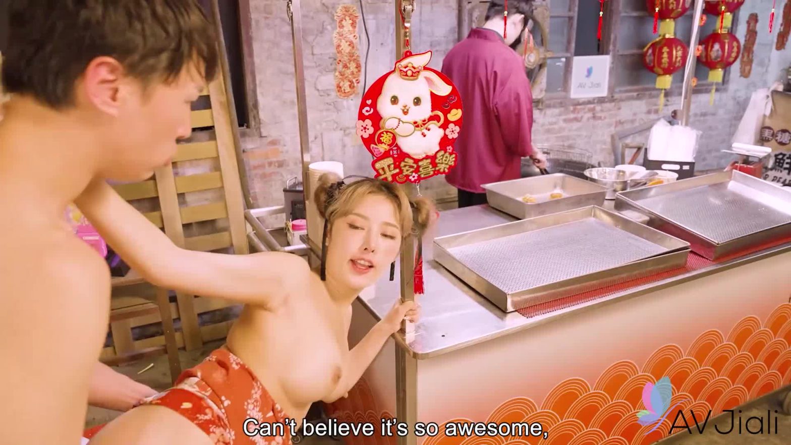 Trúng Độc Đắc Hội Chợ, Chị Chủ Vú Bự Bù Thưởng Bằng Bím Đẹp Doggy Ngập Tinh